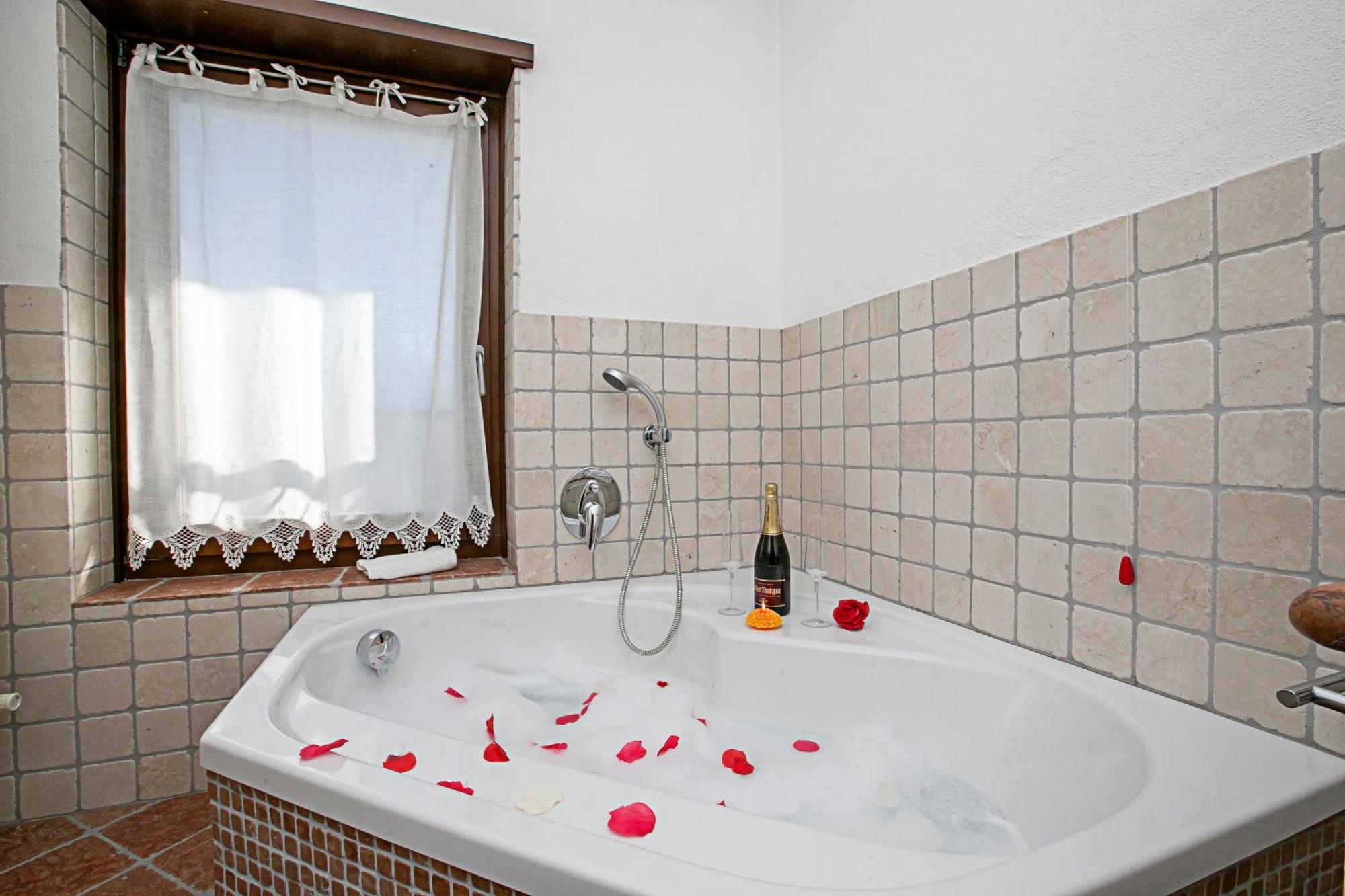 ריבה דל גארדה Paulie Apartment - Happy Rentals מראה חיצוני תמונה